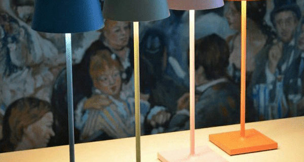 Lampada da tavolo Poldina