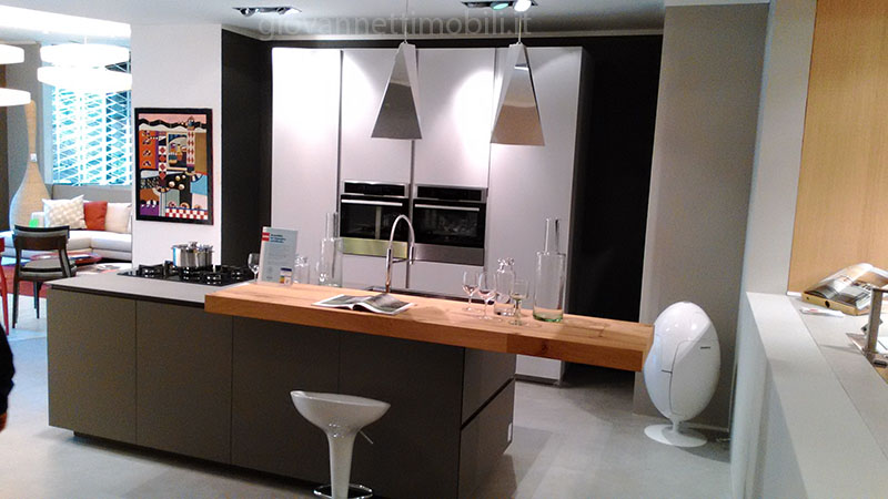 Cucina Ernestomeda Obliqua offerta outlet sconto - 43% Cucina Ernestomeda Obliqua offerta outlet sconto - 43%